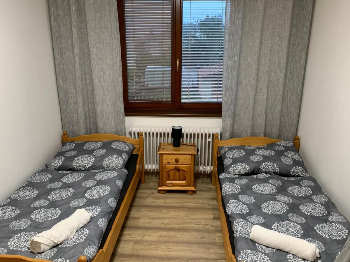 Ubytovani U Koupaliste Velké Meziříčí Buitenkant foto