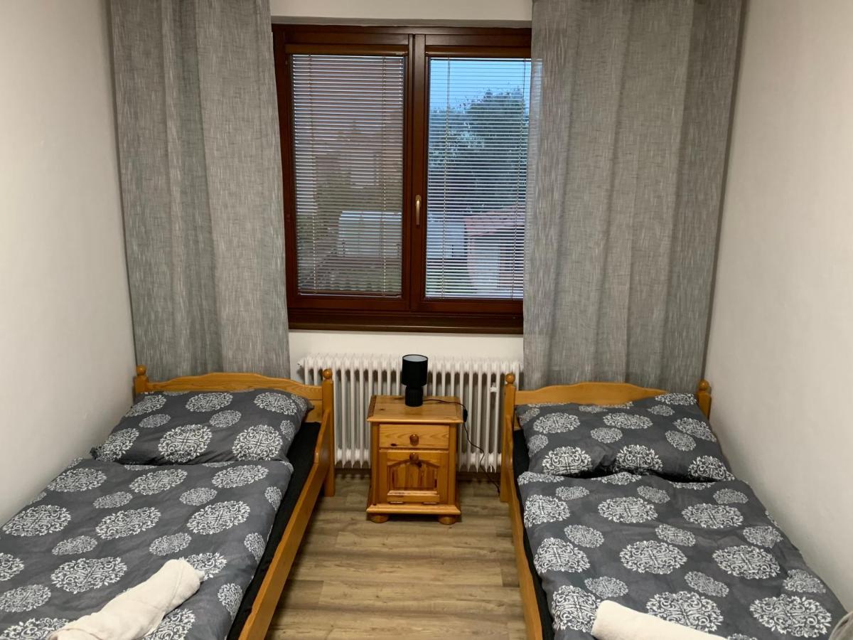 Ubytovani U Koupaliste Velké Meziříčí Buitenkant foto